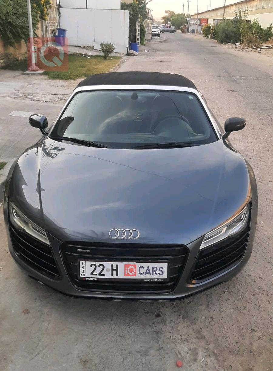 Audi R8
